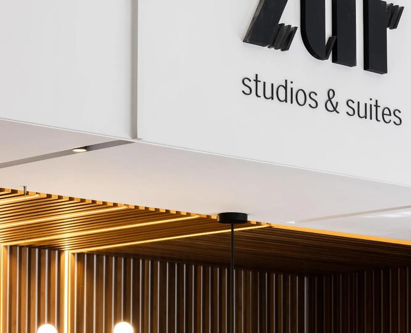 Zur Studios And Suites Beirut